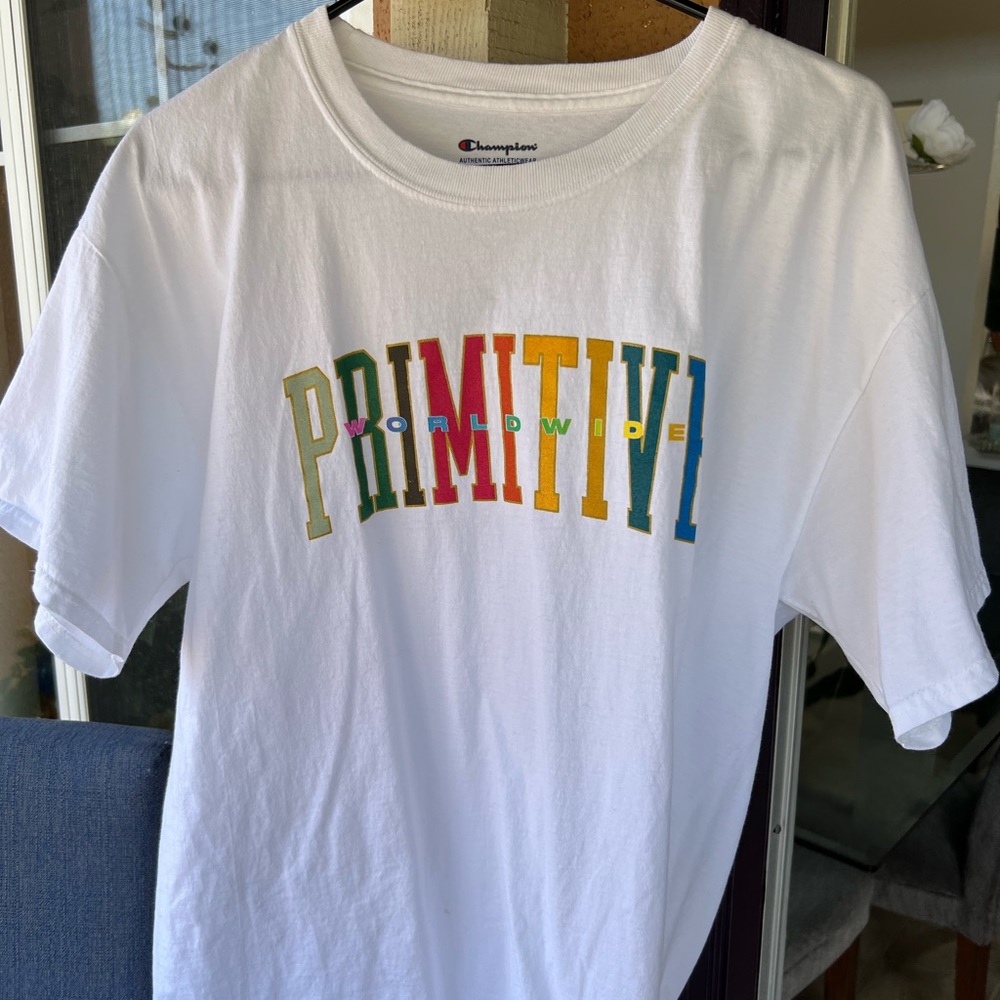BRAND NEW WHITE T